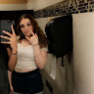 Meet your Posher, Kandis